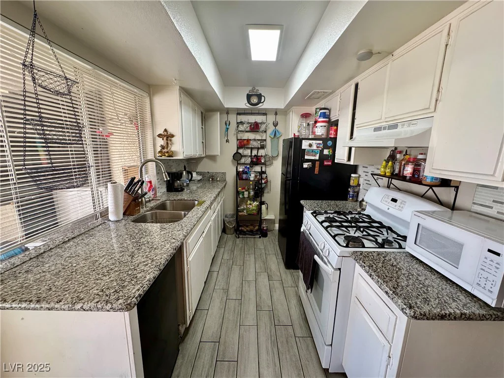 1405 Vegas Valley, Las Vegas, NV 89169
