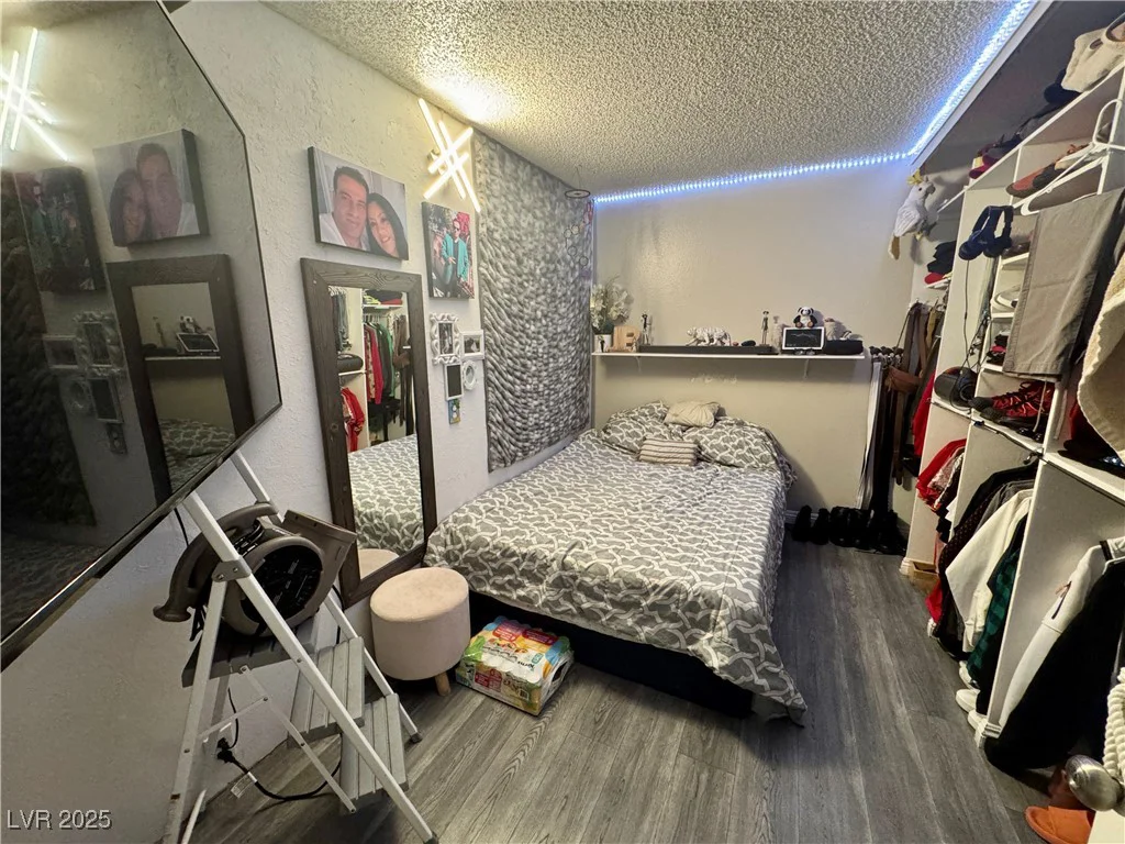 1405 Vegas Valley, Las Vegas, NV 89169