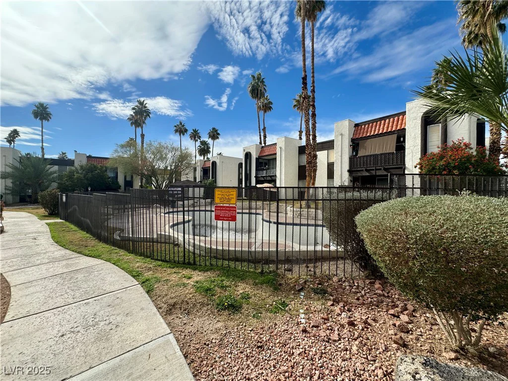 1405 Vegas Valley, Las Vegas, NV 89169