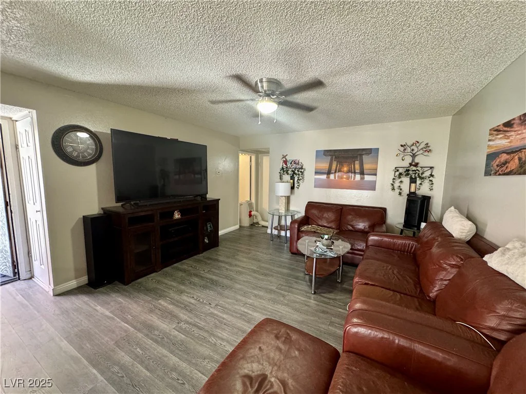 1405 Vegas Valley, Las Vegas, NV 89169