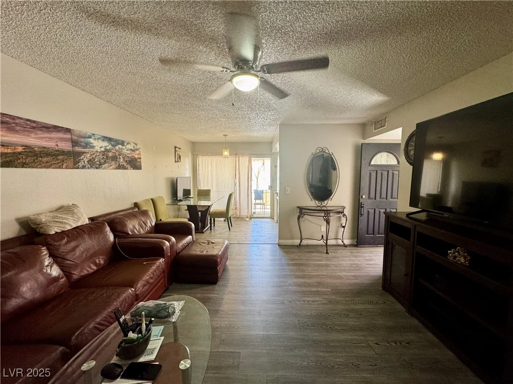 1405 Vegas Valley, Las Vegas, NV 89169