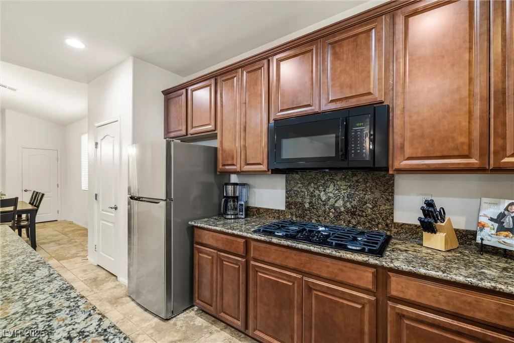 10623 College Hill, Las Vegas, NV 89166