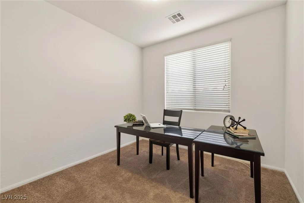 10623 College Hill, Las Vegas, NV 89166