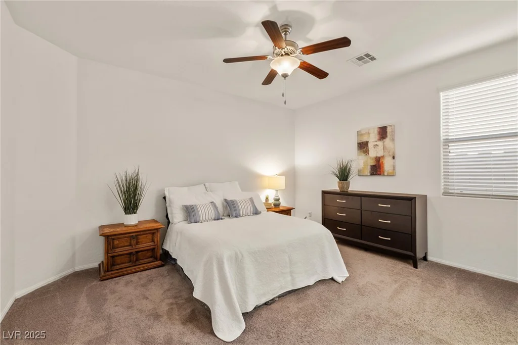 10623 College Hill, Las Vegas, NV 89166