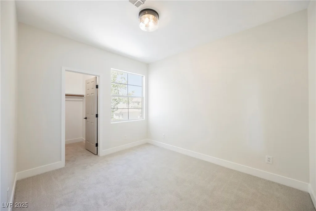 9308 Pitching Wedge, Las Vegas, NV 89134