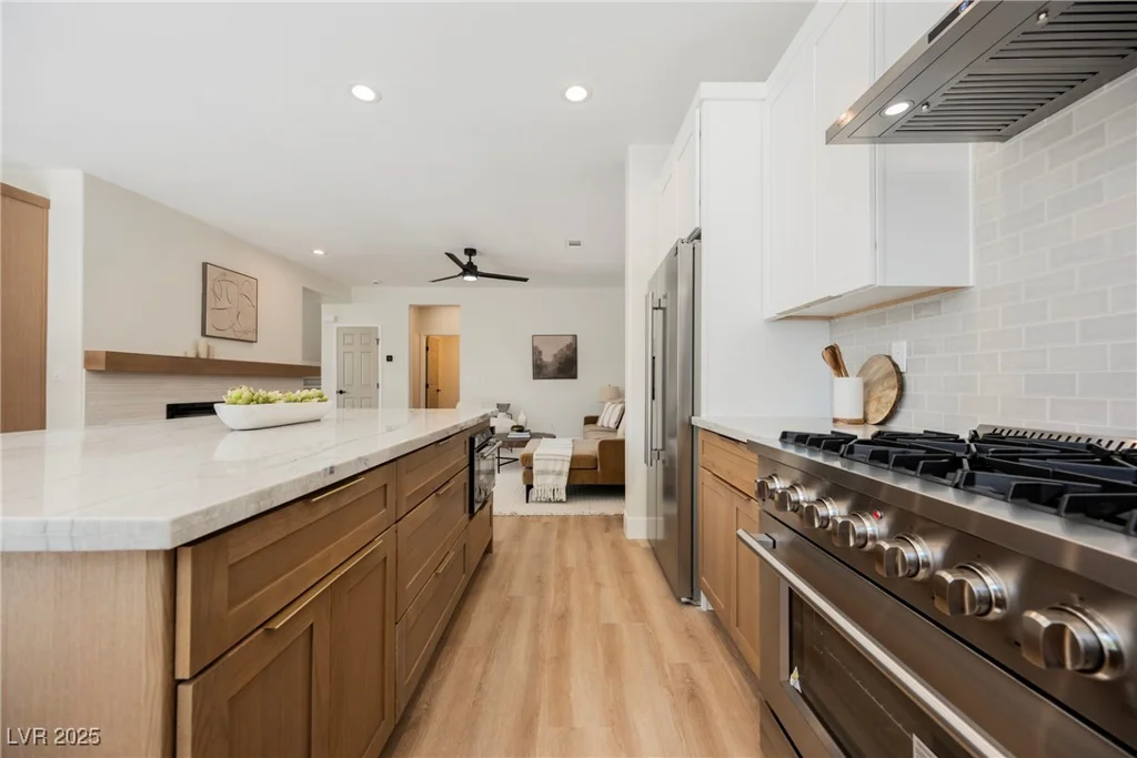 9308 Pitching Wedge, Las Vegas, NV 89134