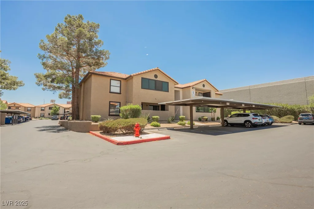 2451 Rainbow, Las Vegas, NV 89108