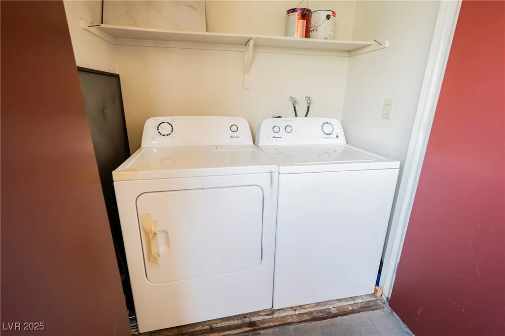 2451 Rainbow, Las Vegas, NV 89108