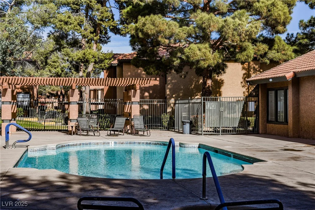 2451 Rainbow, Las Vegas, NV 89108