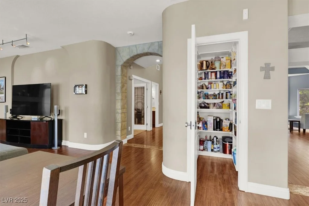 520 Baldridge, Henderson, NV 89014
