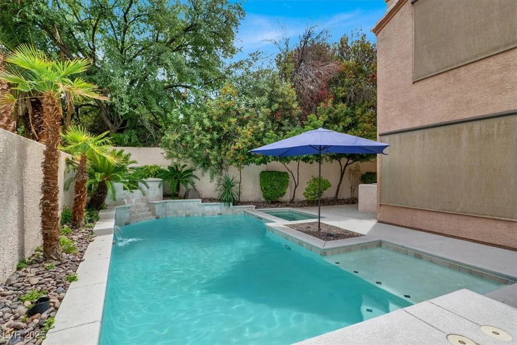520 Baldridge, Henderson, NV 89014