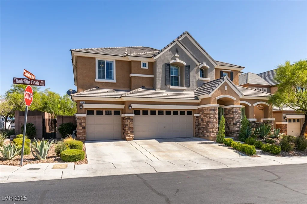 10244 Radcliffe Peak, Las Vegas, NV 89166