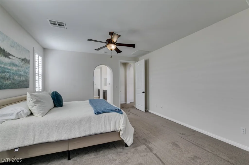 10244 Radcliffe Peak, Las Vegas, NV 89166