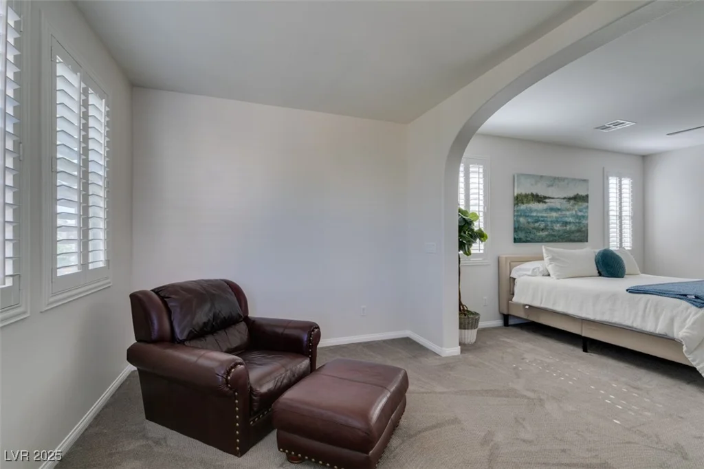 10244 Radcliffe Peak, Las Vegas, NV 89166