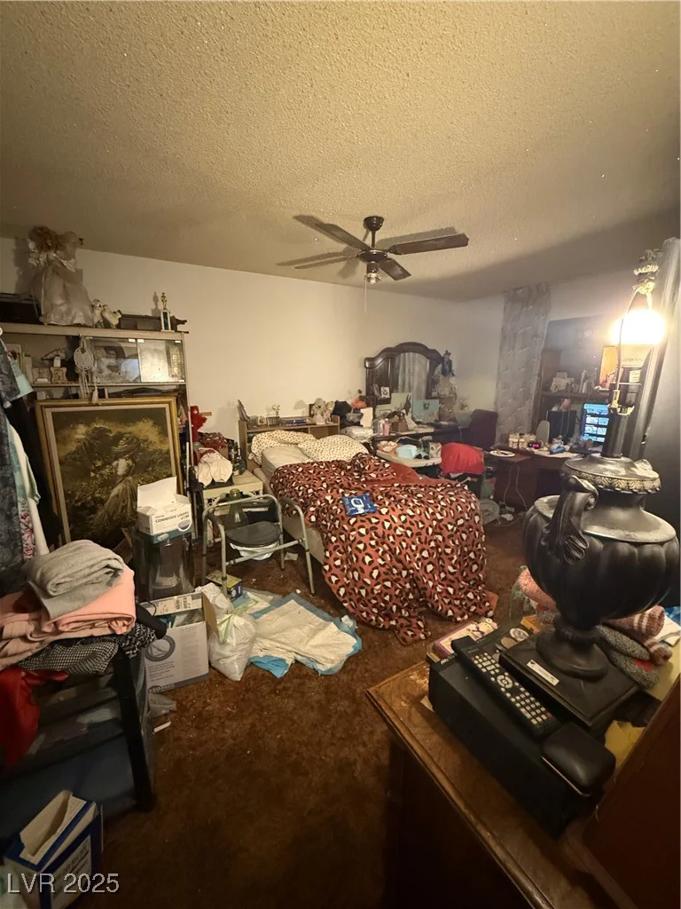 6912 Acoma, Las Vegas, NV 89145