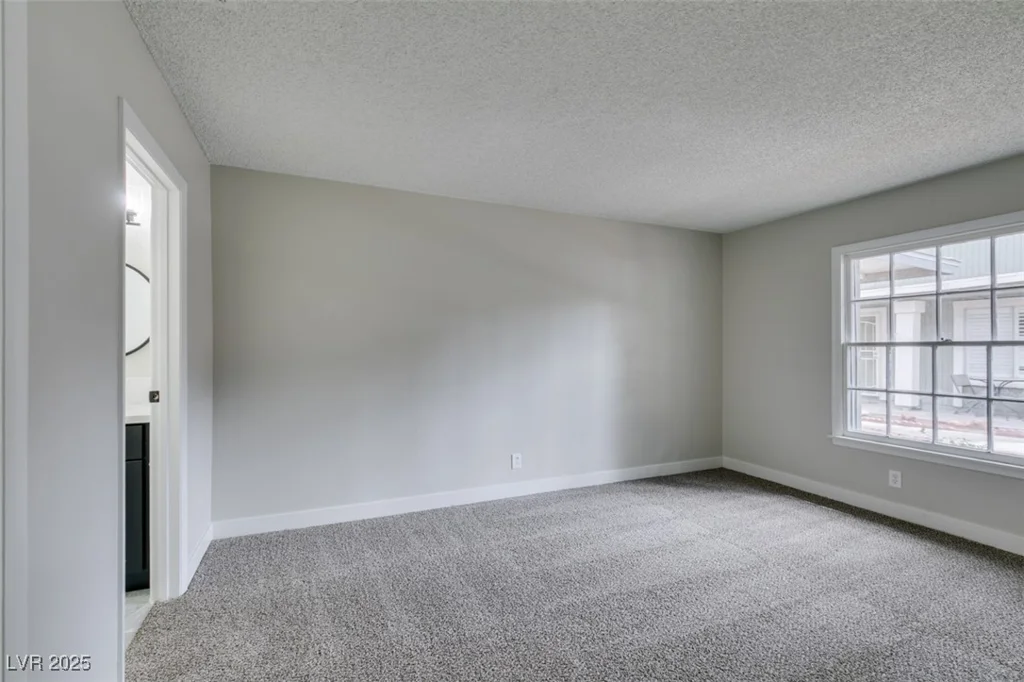 4782 Roberta, Las Vegas, NV 89119