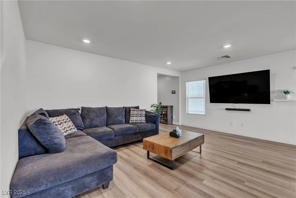 5390 Zacatin, Las Vegas, NV 89166