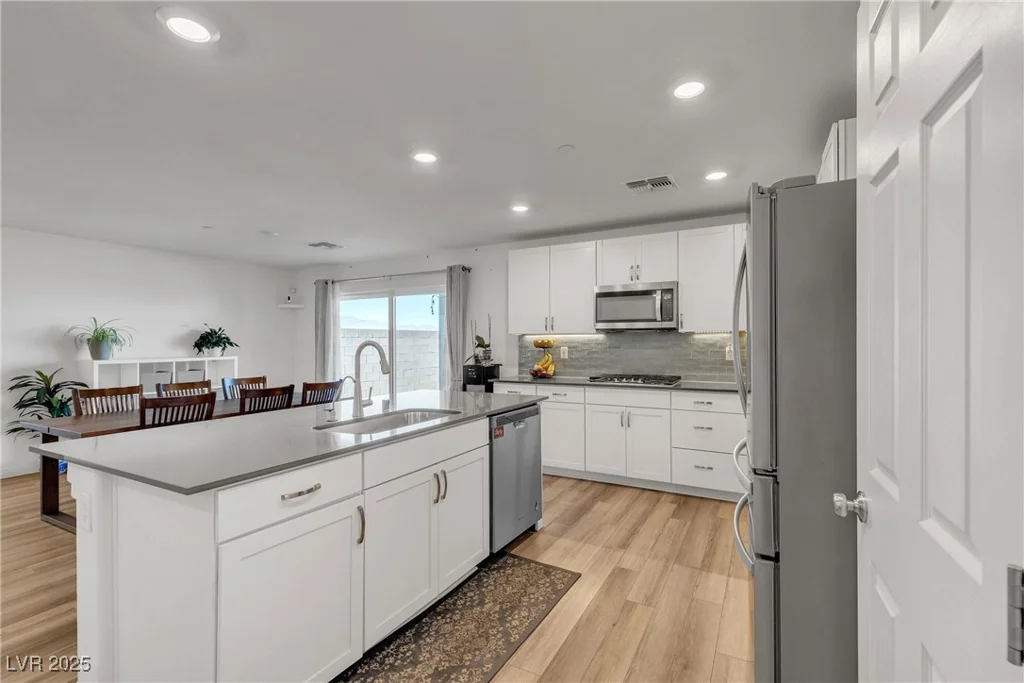 5390 Zacatin, Las Vegas, NV 89166