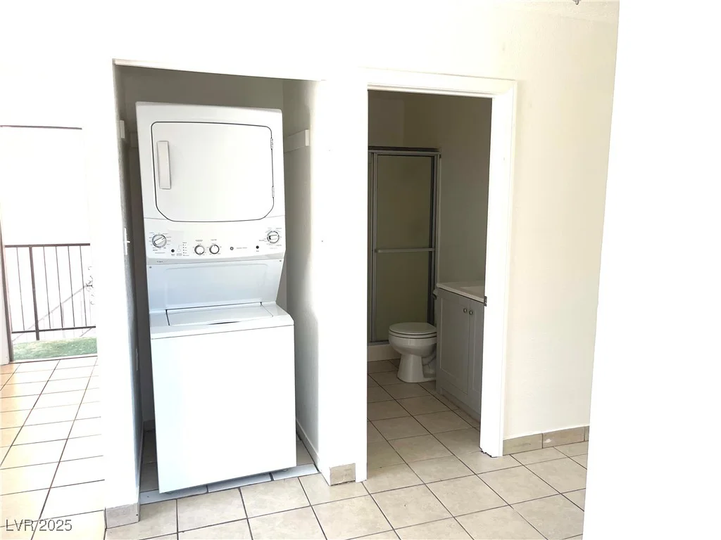6987 Mendon, Las Vegas, NV 89156