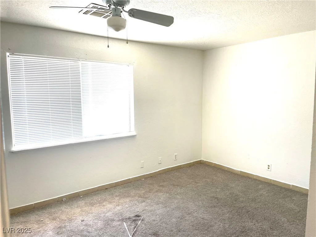 6987 Mendon, Las Vegas, NV 89156