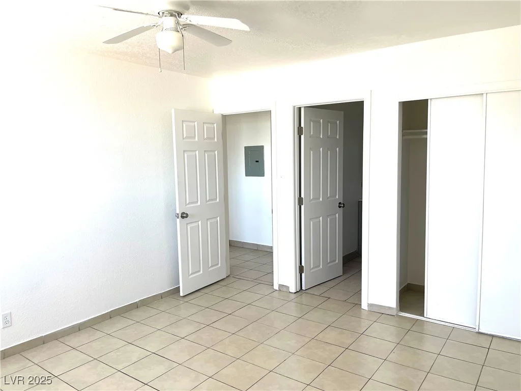 6987 Mendon, Las Vegas, NV 89156