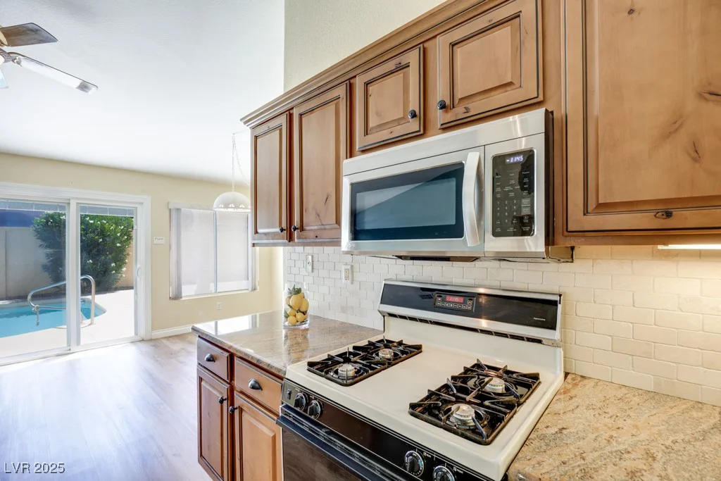 8250 Fox Tail, Las Vegas, NV 89123