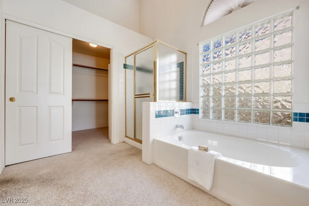 8250 Fox Tail, Las Vegas, NV 89123