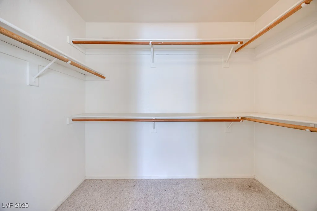 8250 Fox Tail, Las Vegas, NV 89123