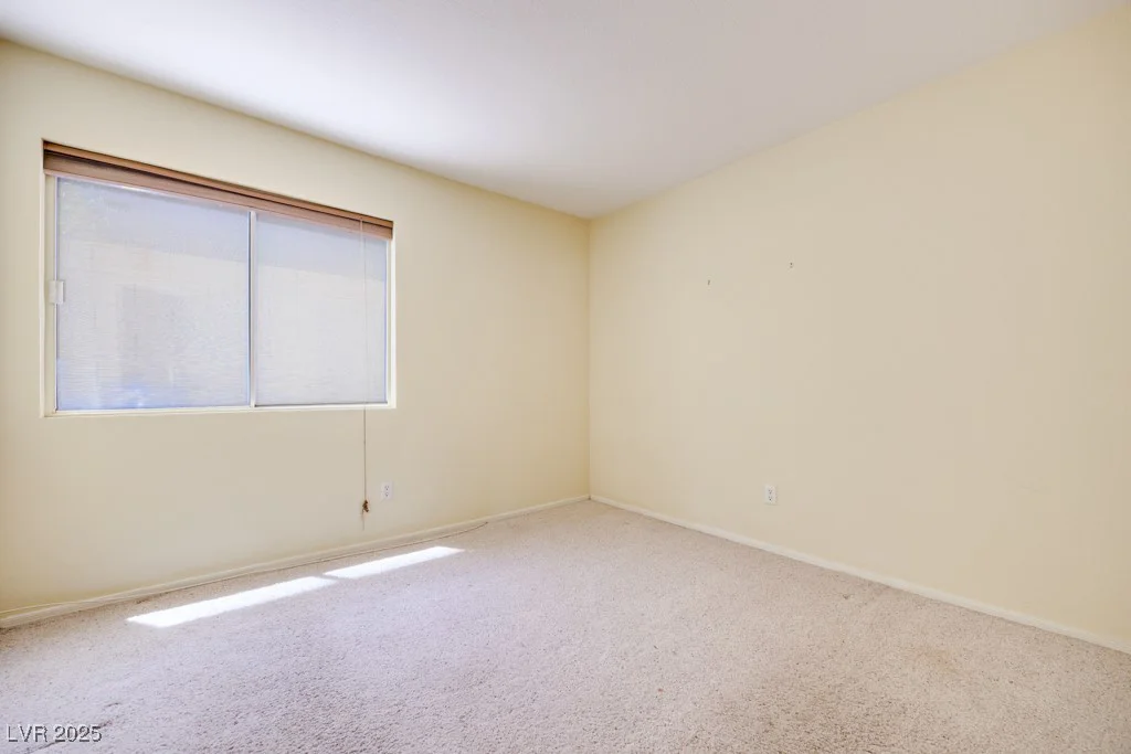 8250 Fox Tail, Las Vegas, NV 89123