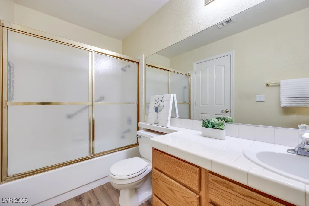 8250 Fox Tail, Las Vegas, NV 89123