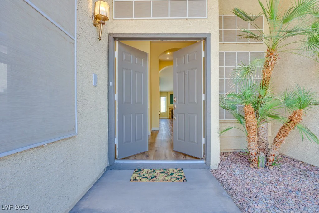 8250 Fox Tail, Las Vegas, NV 89123