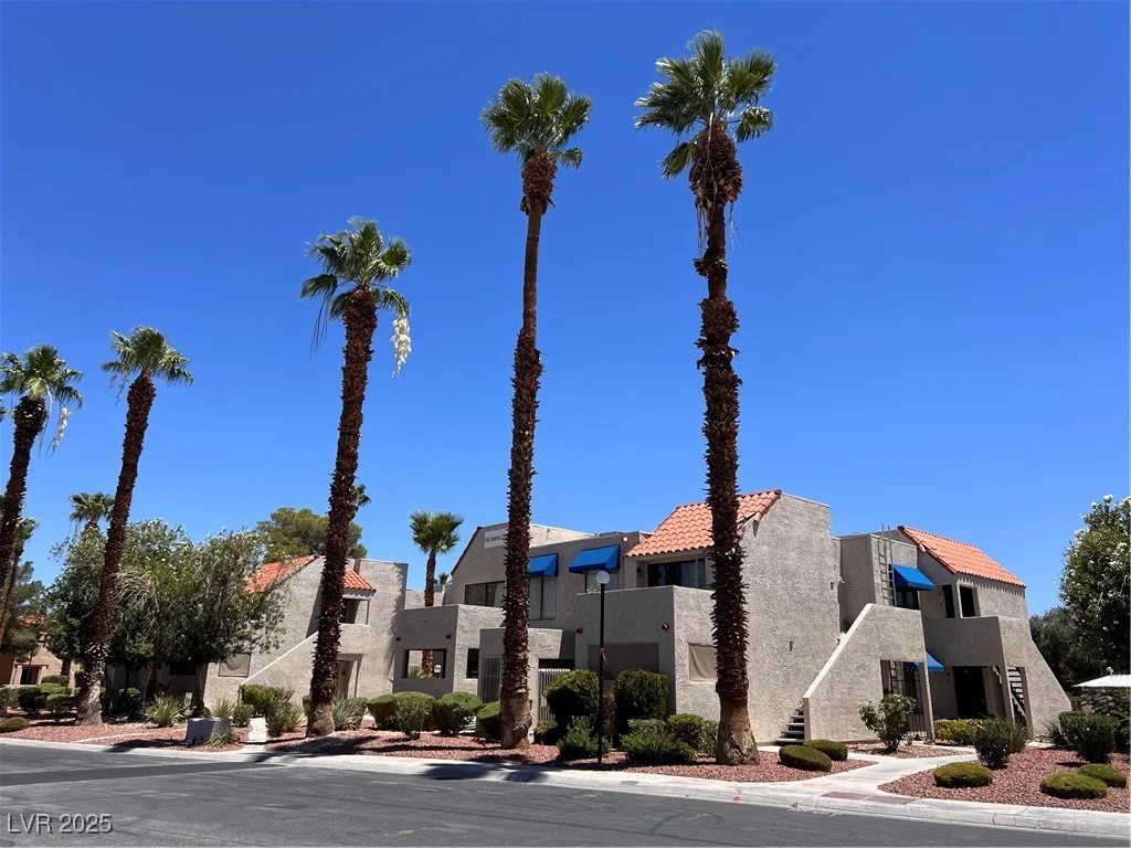 4361 Sanderling, Las Vegas, NV 89103