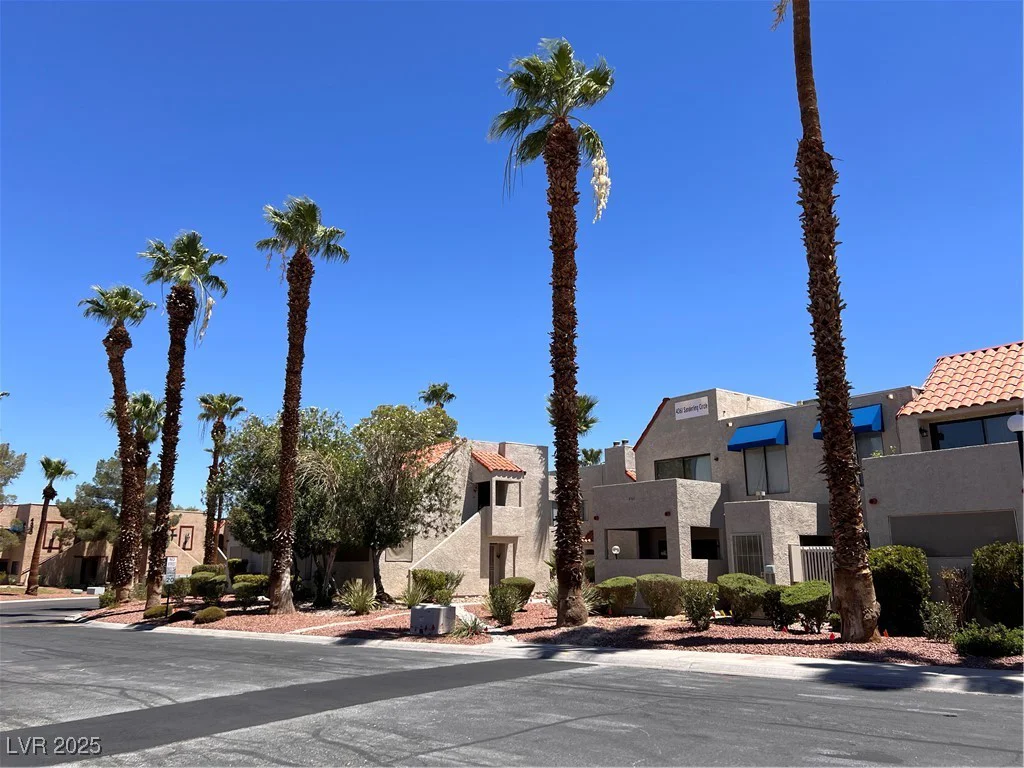 4361 Sanderling, Las Vegas, NV 89103