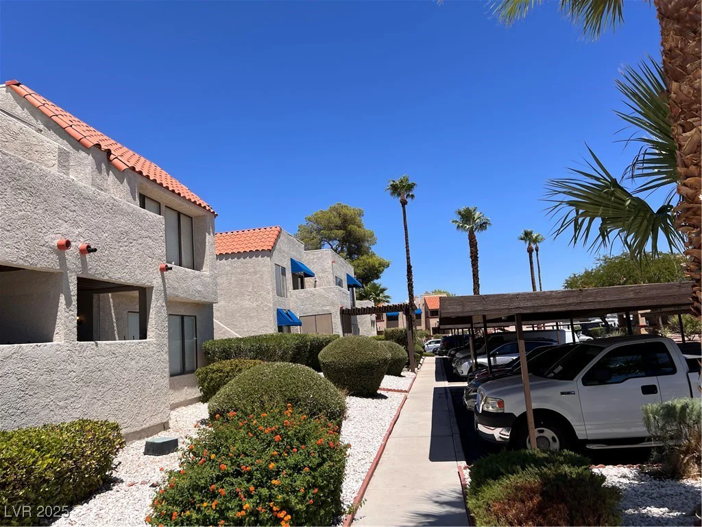 4361 Sanderling, Las Vegas, NV 89103