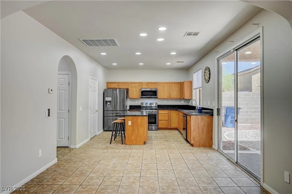 999 Pecos River, Henderson, NV 89002