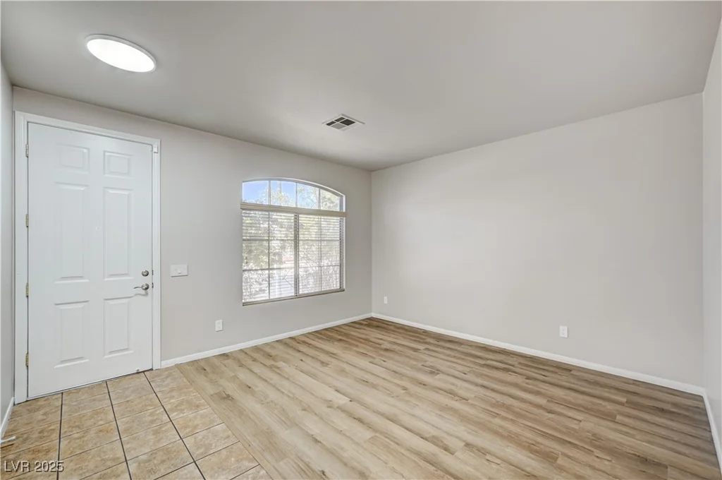 999 Pecos River, Henderson, NV 89002