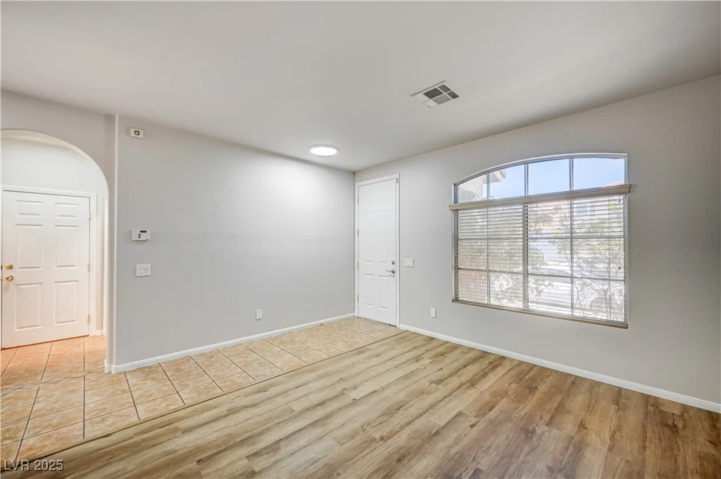 999 Pecos River, Henderson, NV 89002