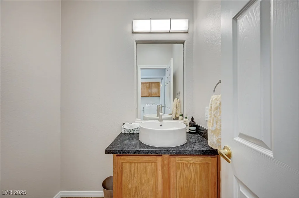 999 Pecos River, Henderson, NV 89002