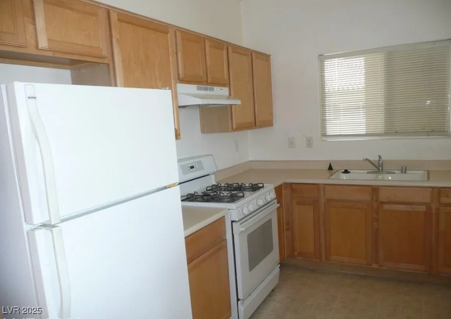8725 Flamingo, Las Vegas, NV 89147