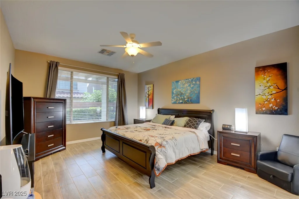 7158 Manolo, Las Vegas, NV 89113