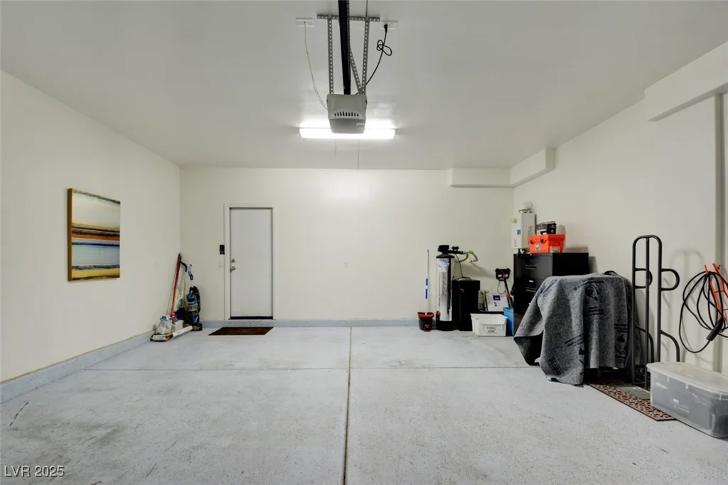 7158 Manolo, Las Vegas, NV 89113