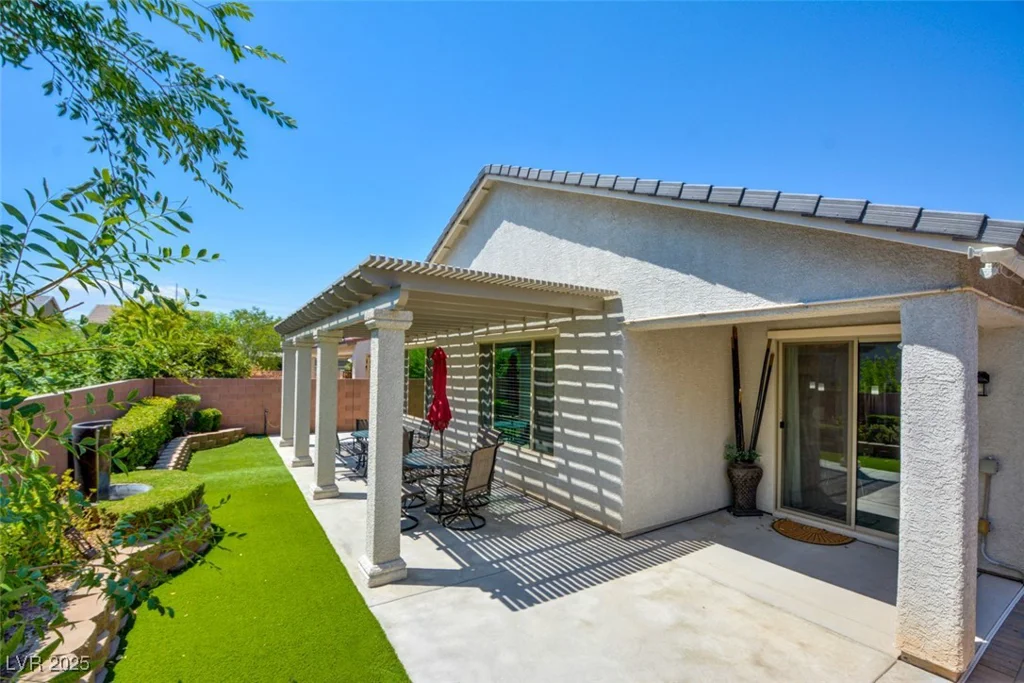 7158 Manolo, Las Vegas, NV 89113