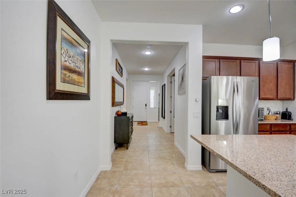 7158 Manolo, Las Vegas, NV 89113