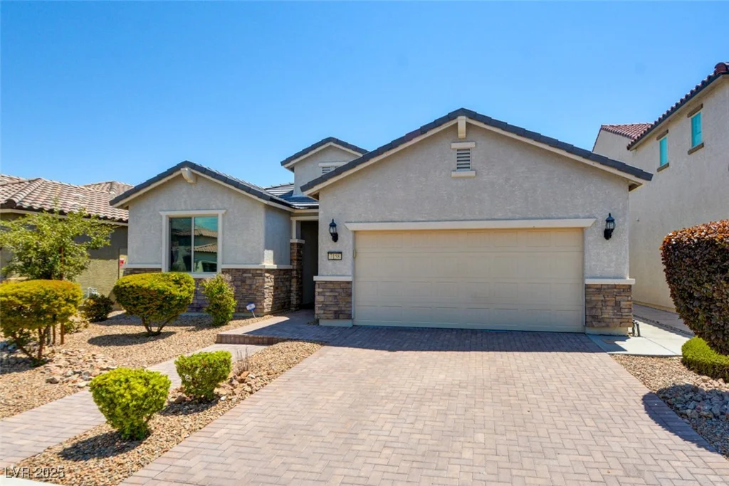 7158 Manolo, Las Vegas, NV 89113