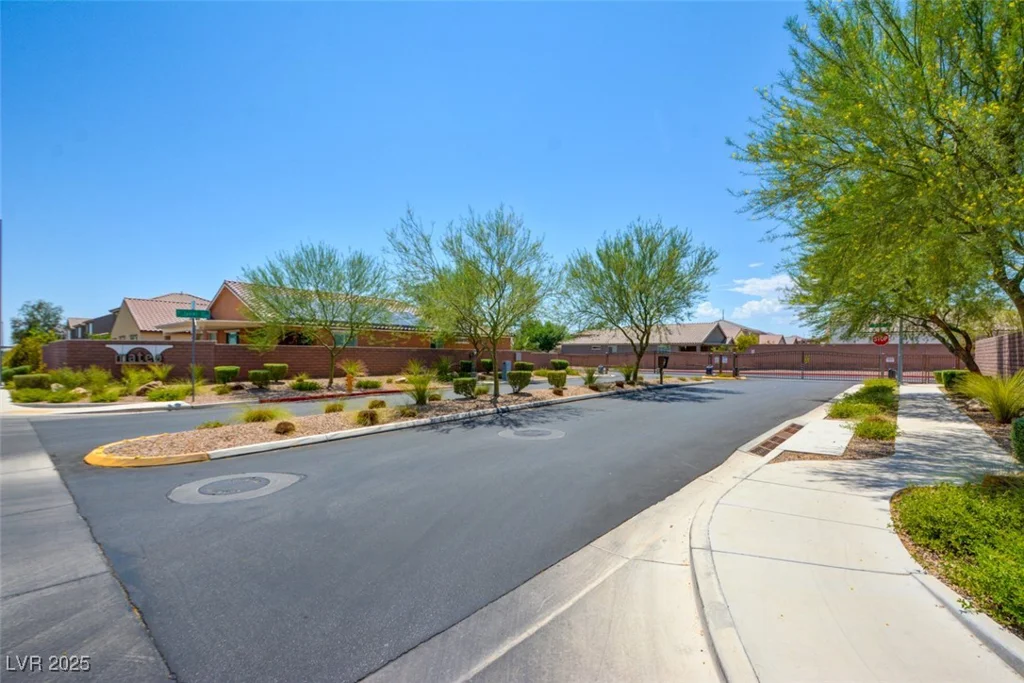 7158 Manolo, Las Vegas, NV 89113