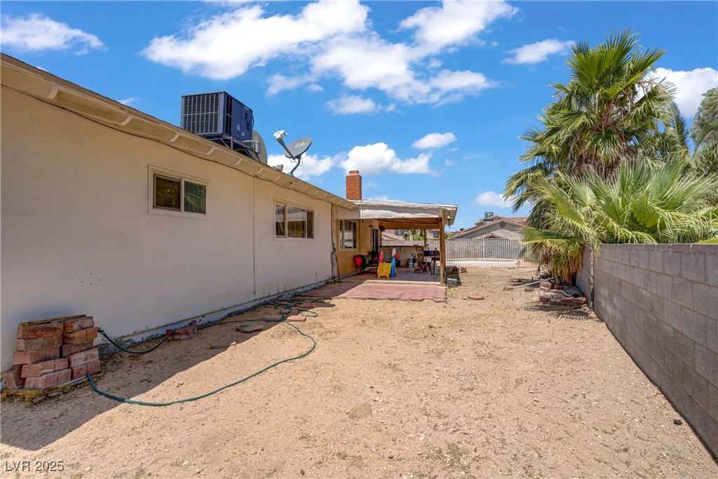 1505 Flag, Las Vegas, NV 89102