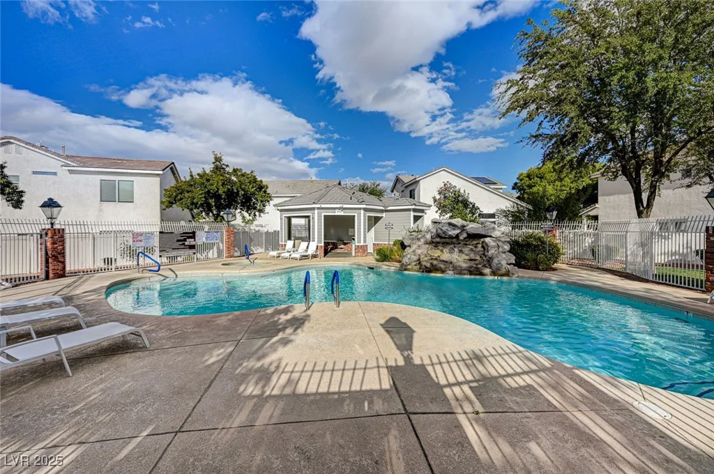 10360 Cherry Brook, Las Vegas, NV 89183