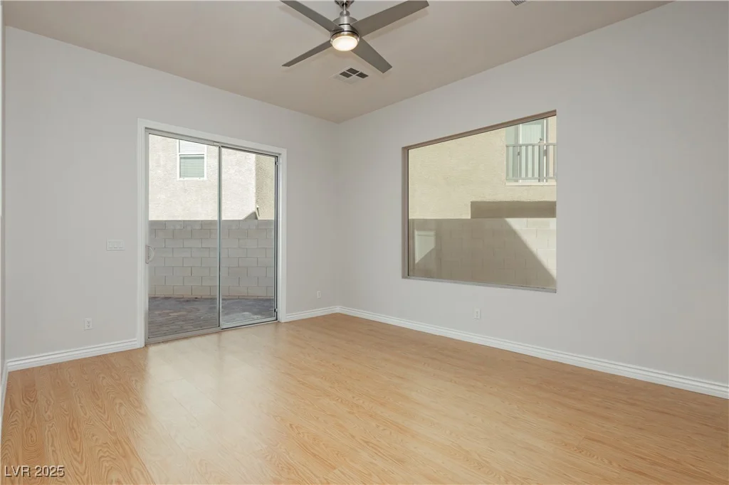 10360 Cherry Brook, Las Vegas, NV 89183