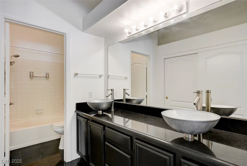 5256 Harvest Breeze, Las Vegas, NV 89118