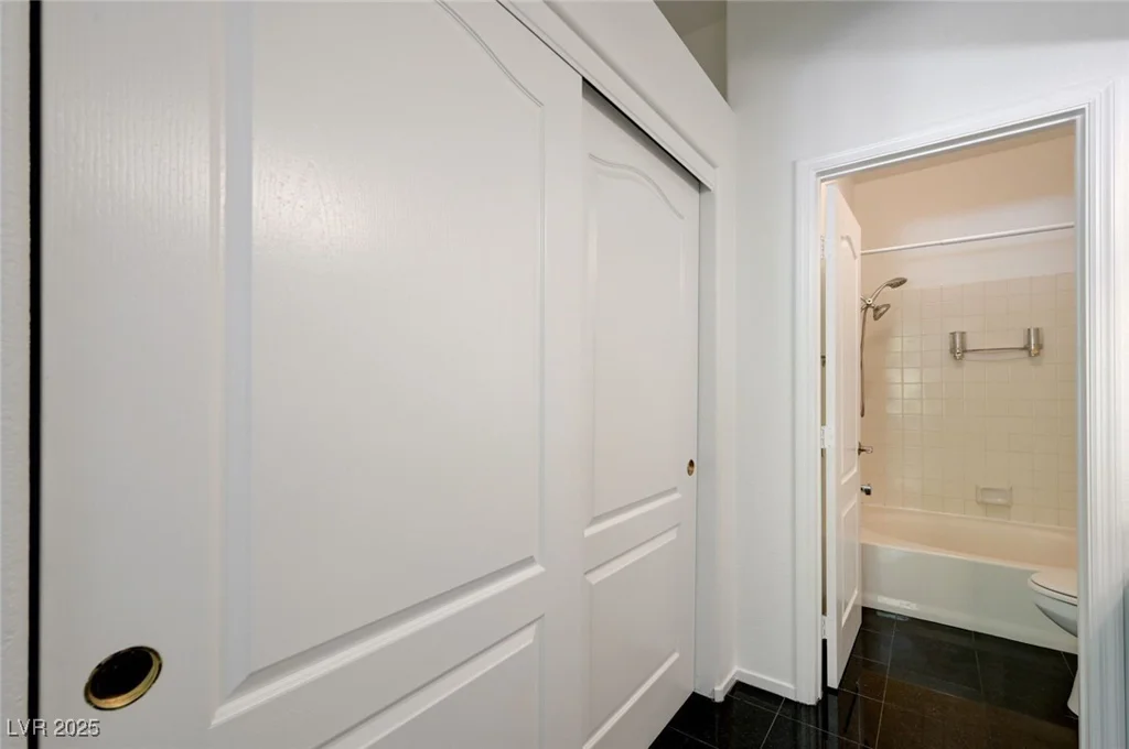 5256 Harvest Breeze, Las Vegas, NV 89118